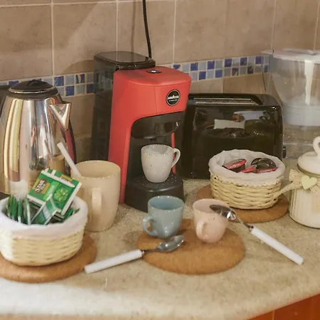 Likehome Viavecchie -2rooms-7px 페라라